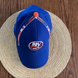 Reebok Islanders Rare Unisex  baseball Cap